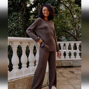 Nap brand beautiful cashmere set